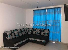 구스타보 마드로, 멕시코 시티PropertyTypeNameBedroom, 구스타보 마드로