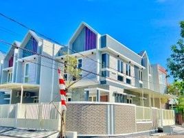 4 Bedroom House for sale in East Jawa, Tenggilis Mejoyo, Surabaya, East Jawa