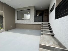 3 Bedroom Villa for sale in Calderón Park, Cuenca, Cuenca, Cuenca