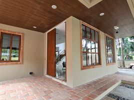 6 Bedroom House for sale in Las Pinas City, Southern District, Las Pinas City