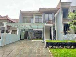 6 Bedroom Villa for sale in Indonesia, Lakarsantri, Surabaya, East Jawa, Indonesia