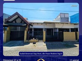 4 Bedroom House for sale in East Jawa, Lakarsantri, Surabaya, East Jawa