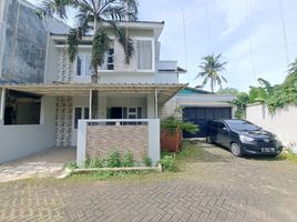 4 Bedroom House for sale in Cipayung, Jakarta Timur, Cipayung