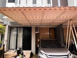 3 Bedroom House for sale in Cipayung, Jakarta Timur, Cipayung