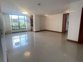 4 Bedroom Apartment for sale in Valle Del Cauca, Cali, Valle Del Cauca