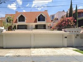 6 Habitación Casa en venta en Zapopan, Jalisco, Zapopan