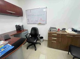 57 m² Office for rent in Daule, Guayas, Daule, Daule