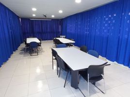 114 SqM Office for rent in River View Park, Cali, Cali