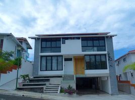 6 Bedroom House for sale in Manabi, Jama, Jama, Manabi