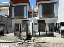 5 Bedroom Villa for sale in Mulyorejo, Surabaya, Mulyorejo