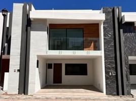 4 Bedroom House for sale in San Jeronimo Tecuanipan, Puebla, San Jeronimo Tecuanipan