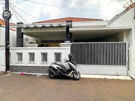 2 Bedroom House for sale in Matraman, Jakarta Timur, Matraman