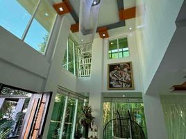 6 Bedroom House for sale in Eastern District, Metro Manila, Quezon City, Eastern District