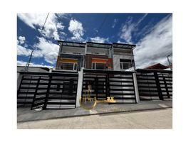 4 Bedroom House for sale in Ecuador, Portovelo, Portovelo, El Oro, Ecuador