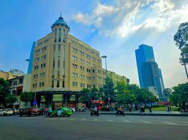 460 m² Office for rent in Saigon Notre-Dame Basilica, Bến Nghé, Bến Nghé