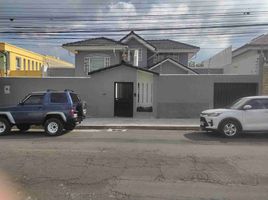 3 Habitación Villa en venta en Cumbaya, Pichincha, Cumbaya