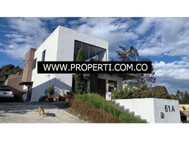 5 Bedroom Villa for rent in Colombia, Envigado, Antioquia, Colombia