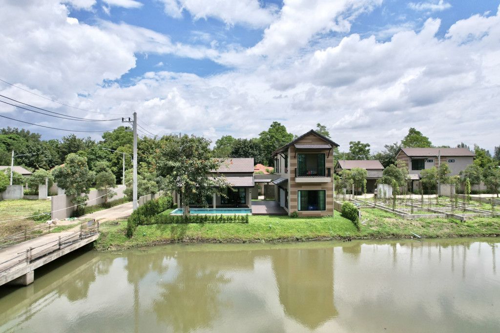 4 Bedroom Villa For Rent In Tha Wang Tan, Chiang Mai