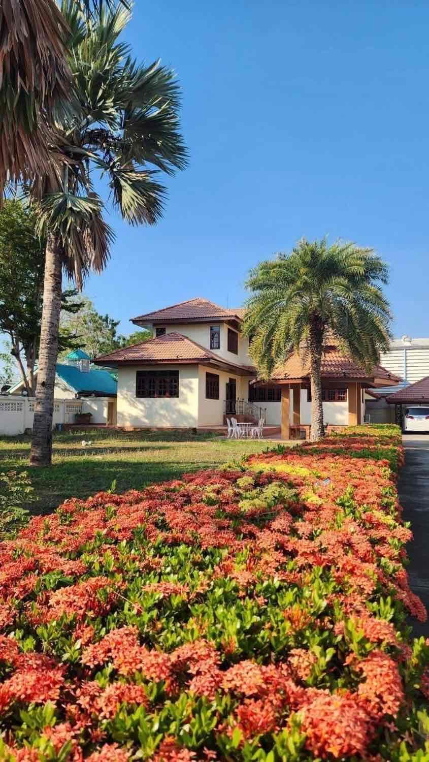 3 Bedroom Villa For Rent In Nong Prue, Chon Buri