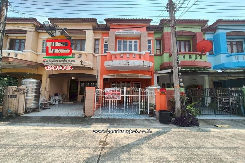 2 Bedroom Townhouse For Rent In Sai Mai, Bangkok