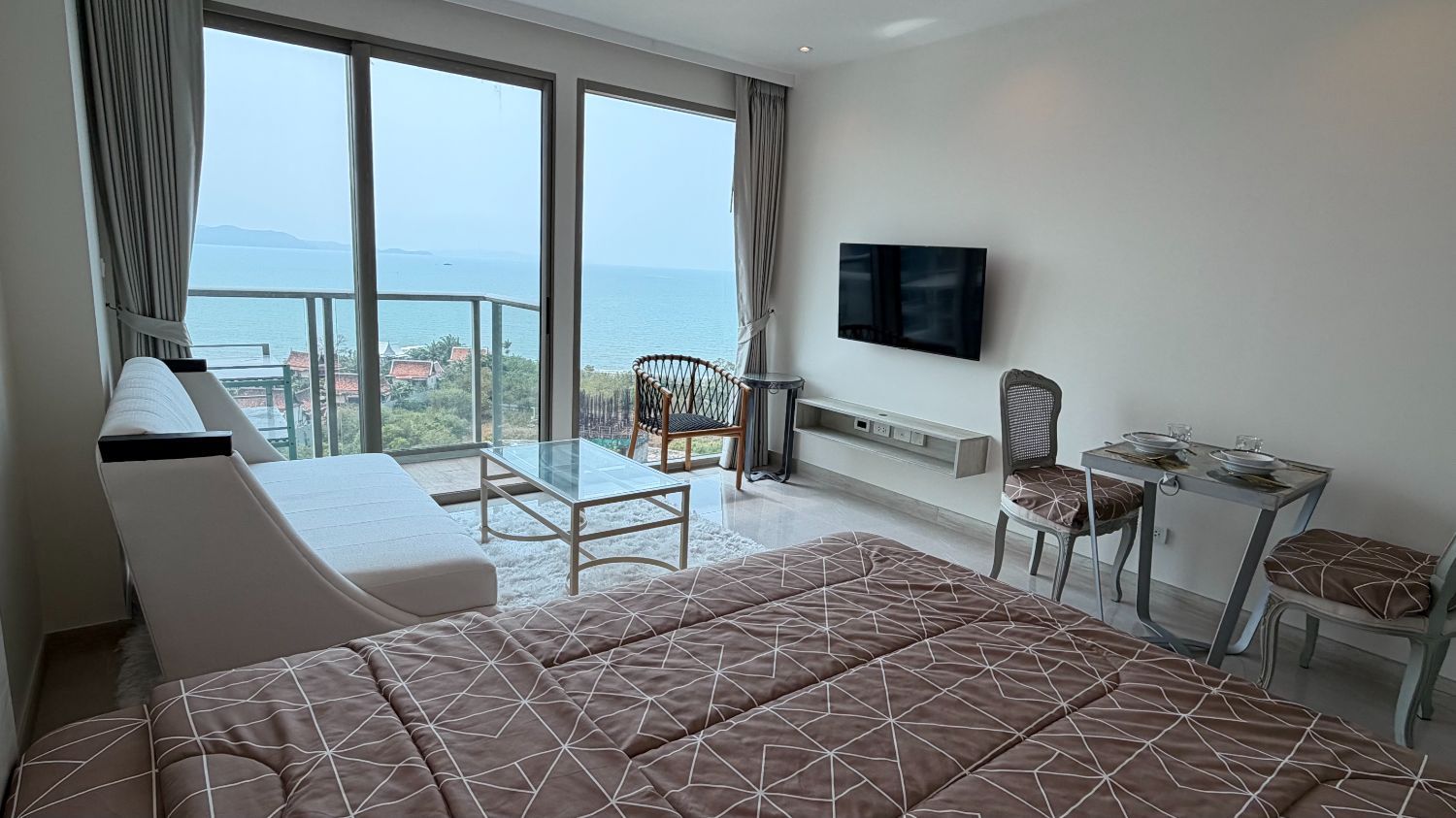 Studio Apartment For Rent At The Riviera Monaco