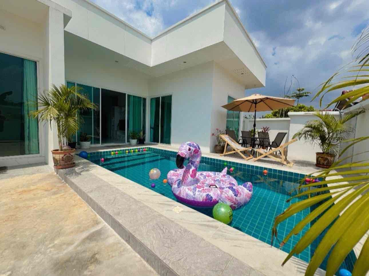 3 Bedroom Villa For Rent In Pong, Chon Buri