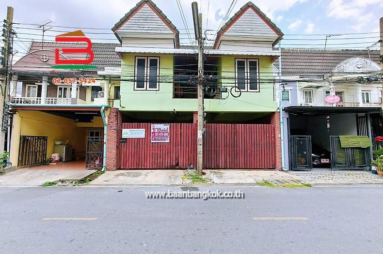 6 Bedroom Townhouse For Rent In Sao Thong Hin, Nonthaburi