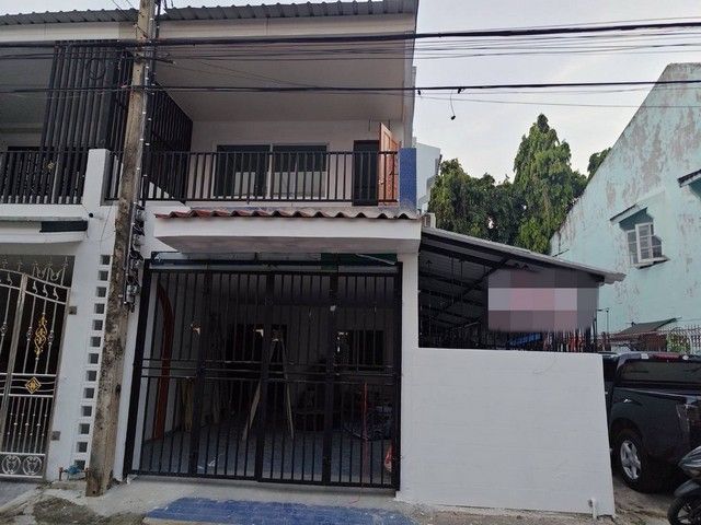 3 Bedroom Townhouse For Rent In Don Mueang, Bangkok