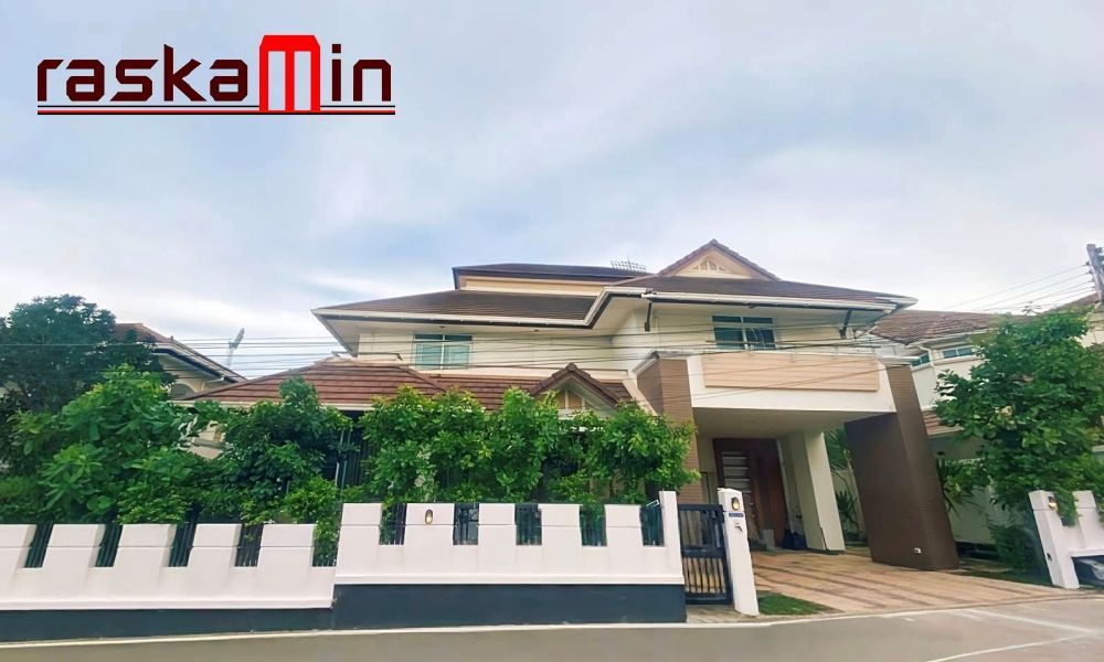 4 Bedroom House For Rent At Central Park Hillside Village