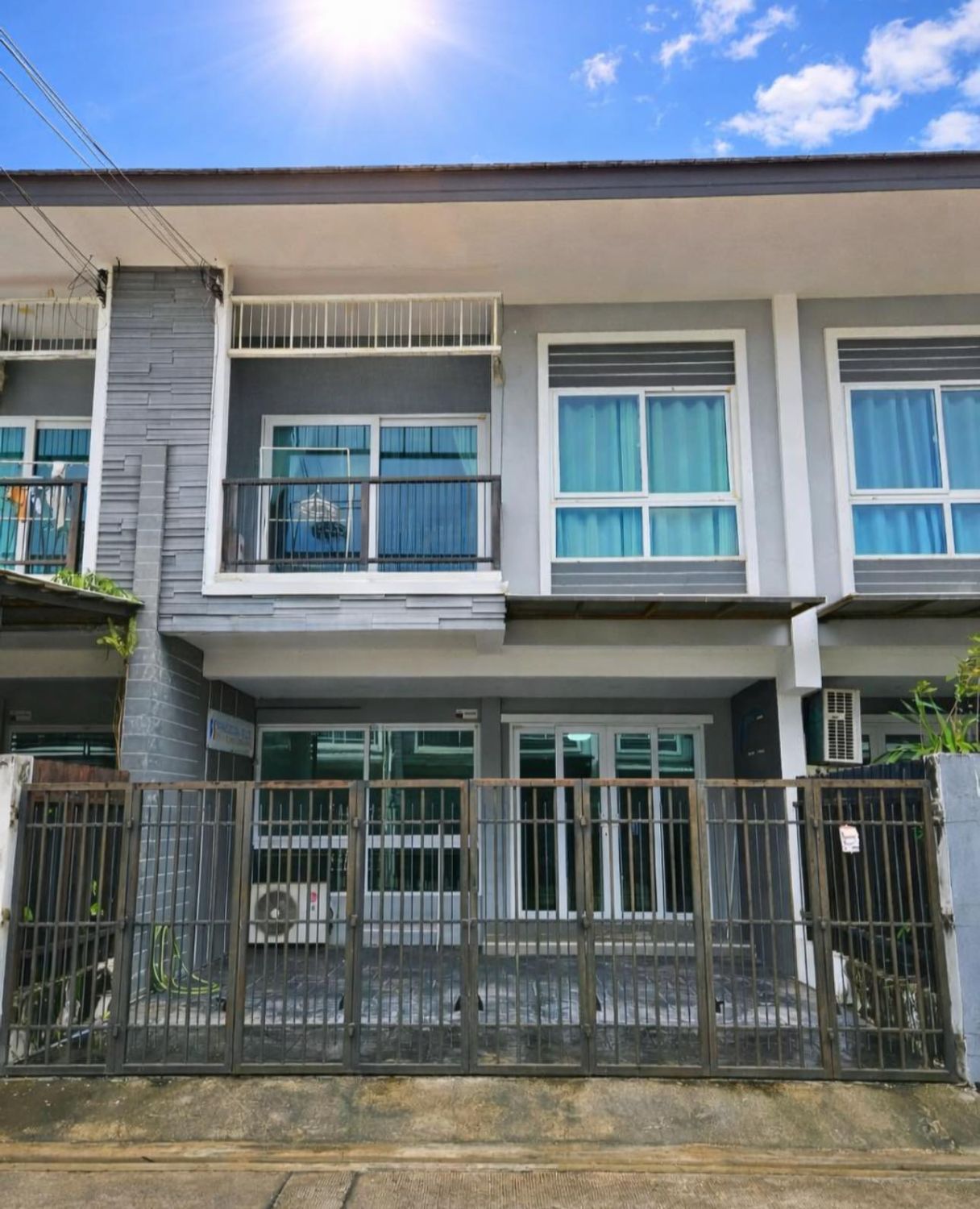3 Bedroom Townhouse For Rent At The Finest Town Si Racha