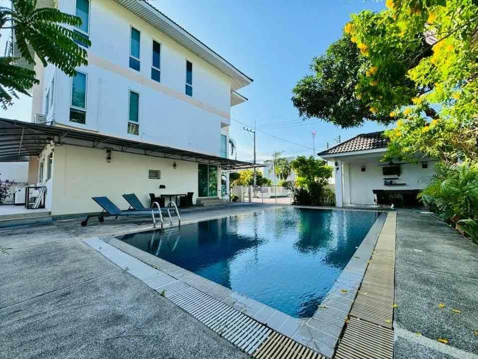 3 Bedroom Villa For Rent In Nong Prue, Chon Buri
