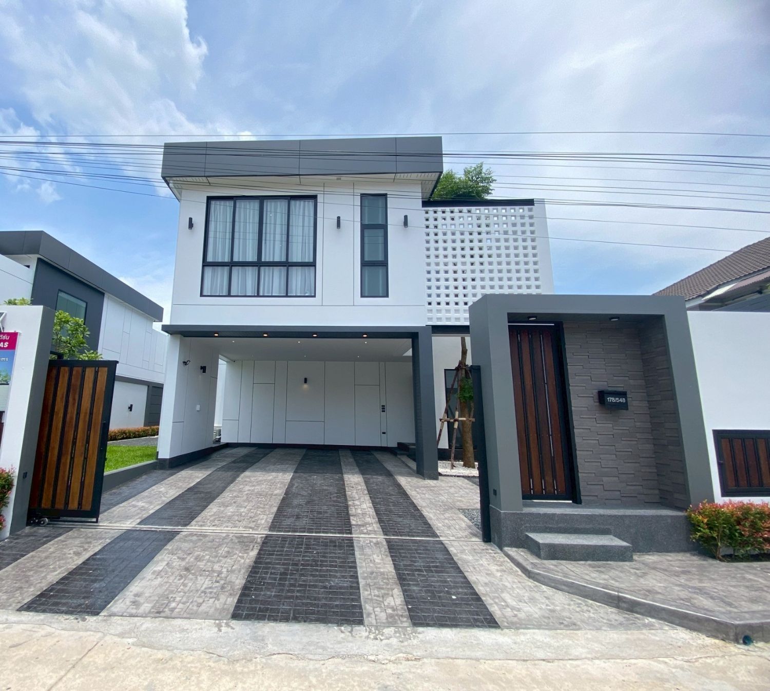 4 Bedroom Villa For Rent In Nong Khwai, Chiang Mai