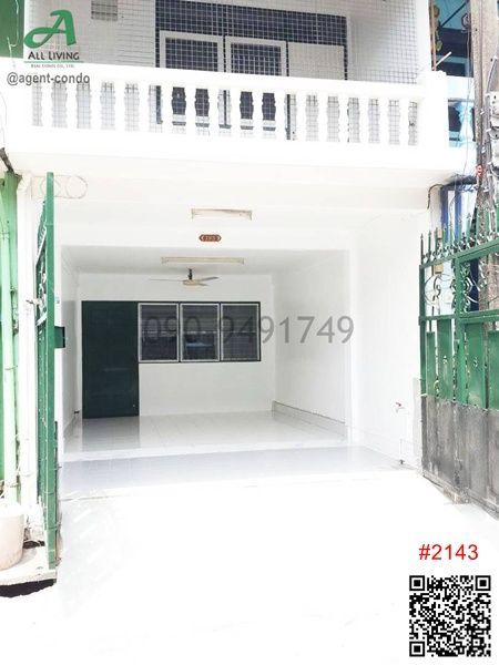 2 Bedroom Townhouse For Rent In Khlong Chan, Bangkok