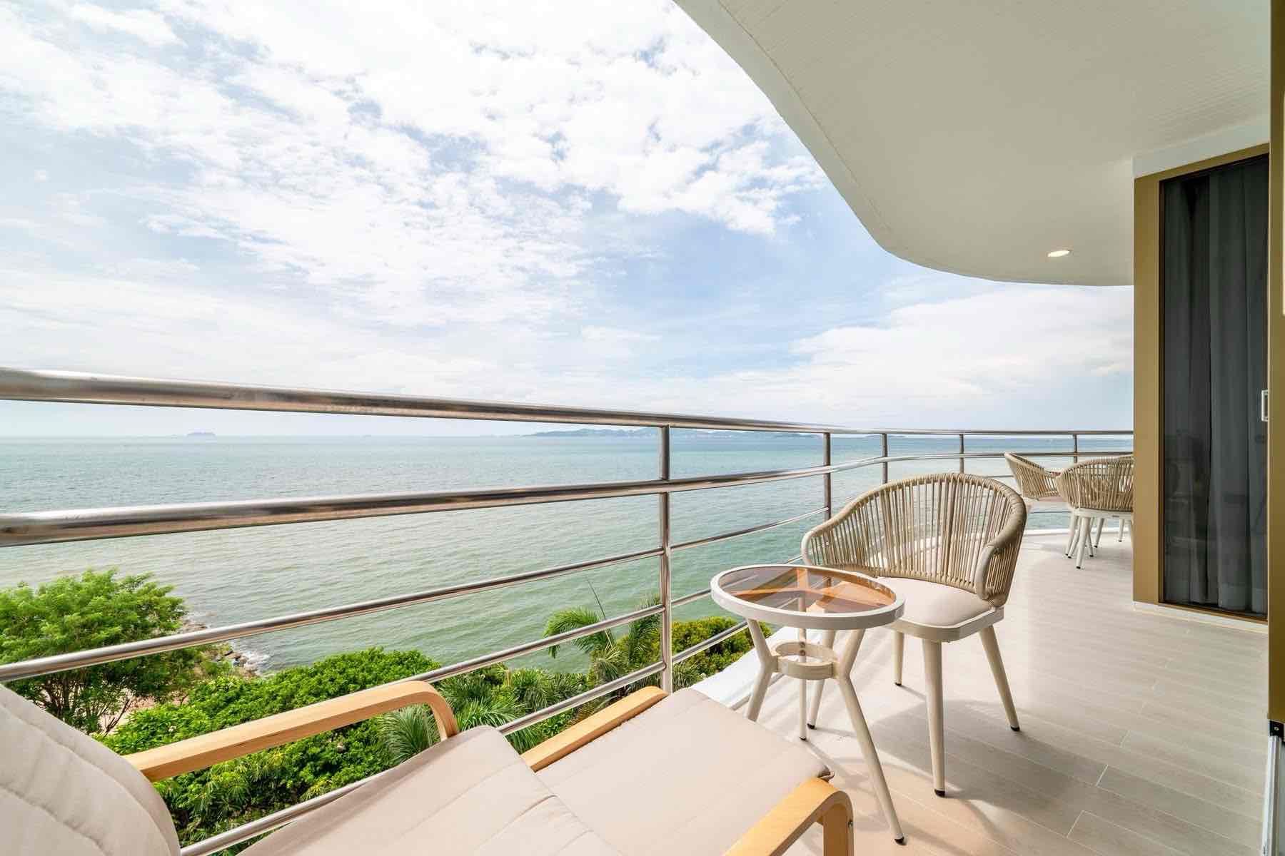 2 Bedrooms Condo for sale In Sugar Beach Condominium Nong Prue Pattaya