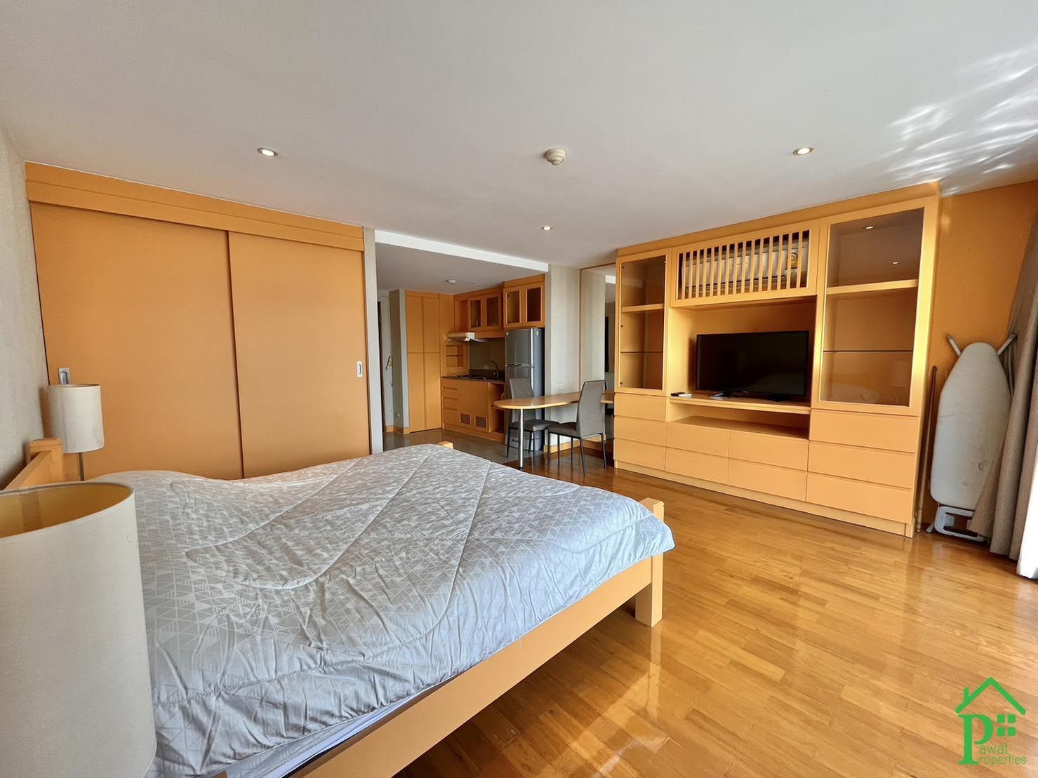 Studio Apartment For Rent At Twin Peaks
