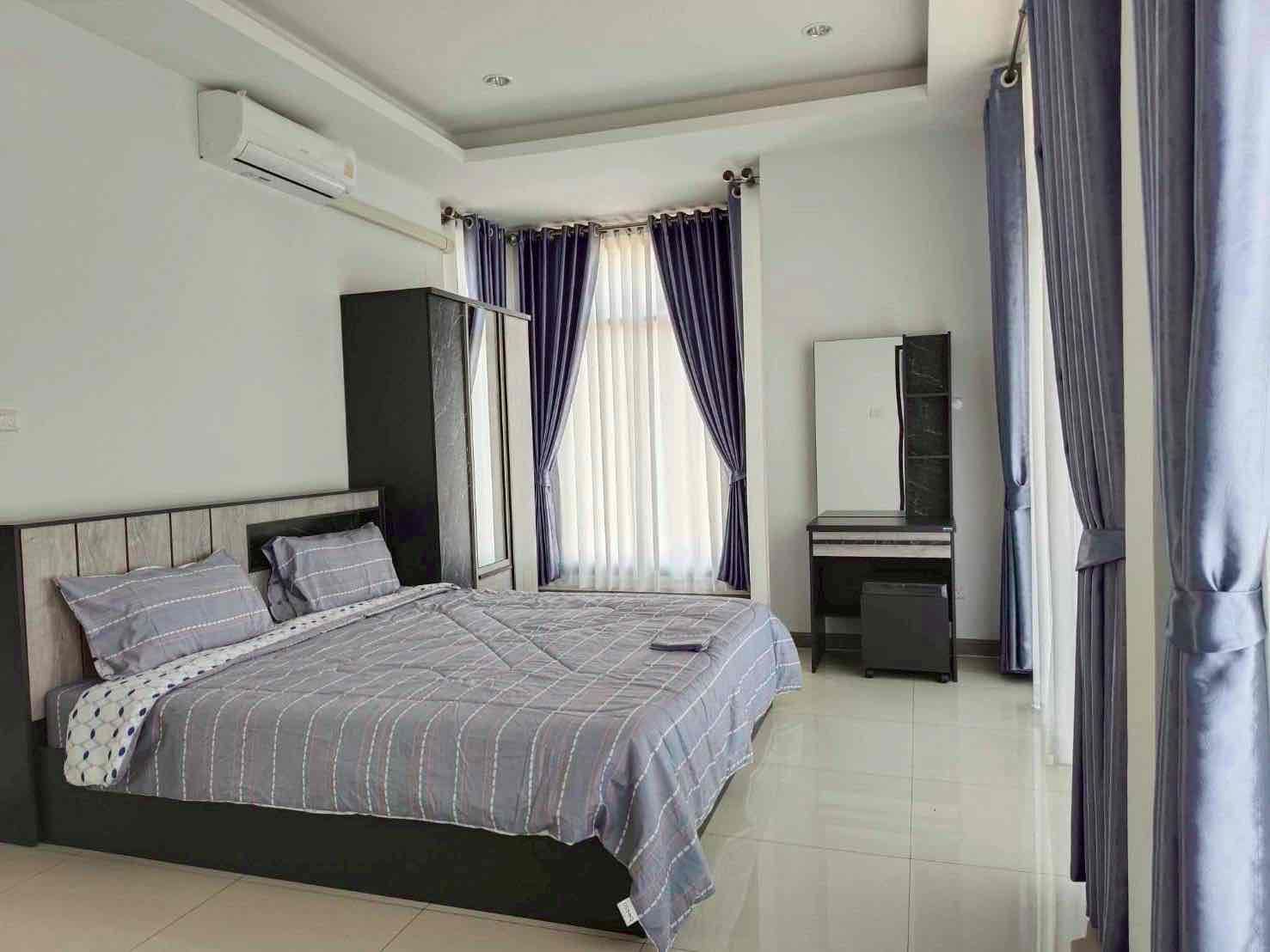 4 Bedroom Villa For Rent In Huai Yai, Chon Buri