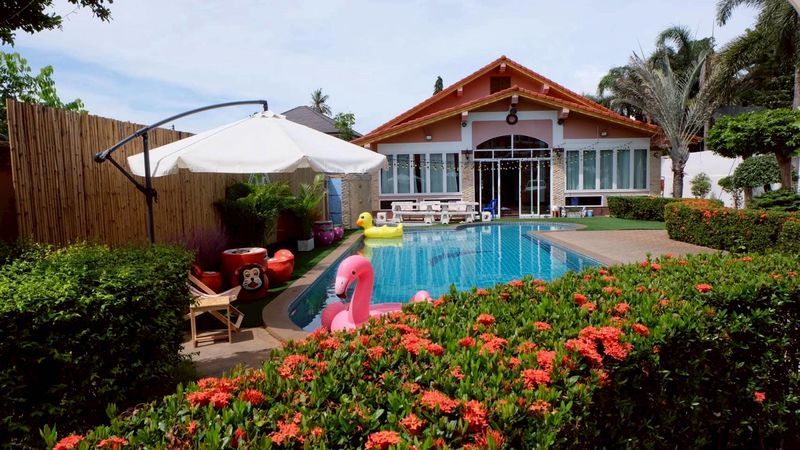 4 Bedroom Villa For Rent In Nong Pla Lai, Chon Buri