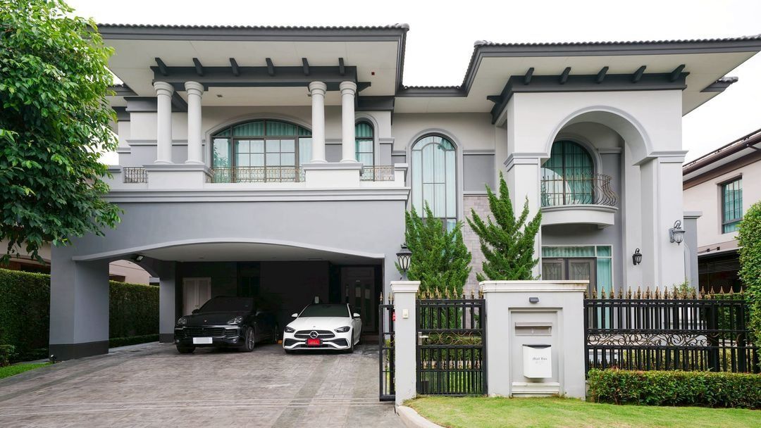 3 Bedrooms House for sale In The Grand Pinklao Sala Thammasop Bangkok