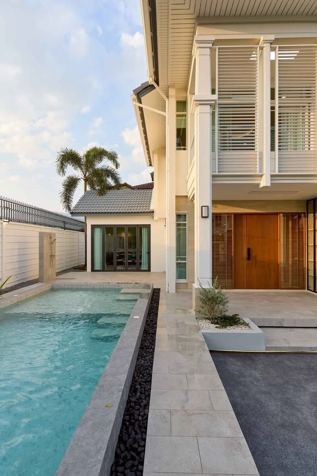 4 Bedrooms House for sale In Mae Hia Chiang Mai