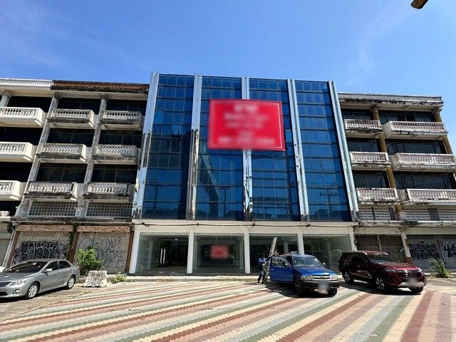 1 Bedroom Shophouse for sale In Wat Tha Phra Bangkok