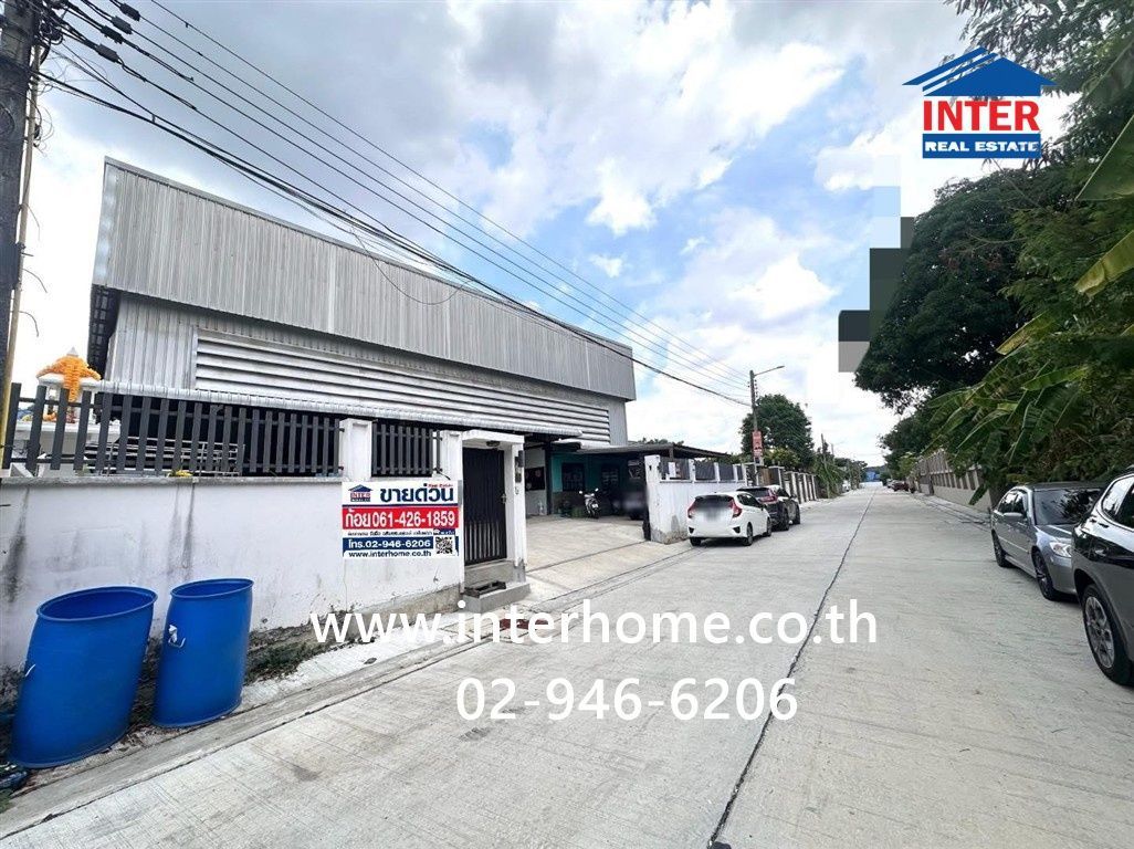 Warehouse for sale In Chorakhe Bua Bangkok