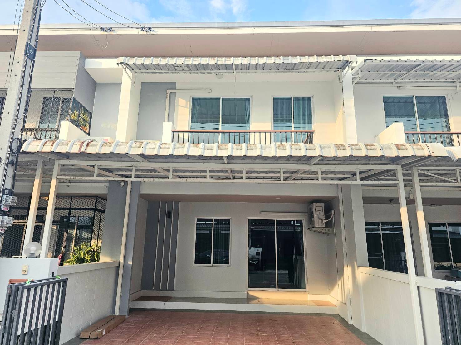 3 Bedroom Townhouse For Rent At Karnkanok Town1