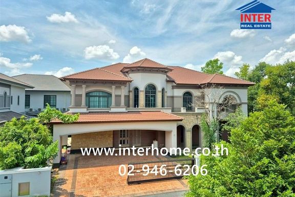 4 Bedrooms House for sale In Sala Thammasop Bangkok