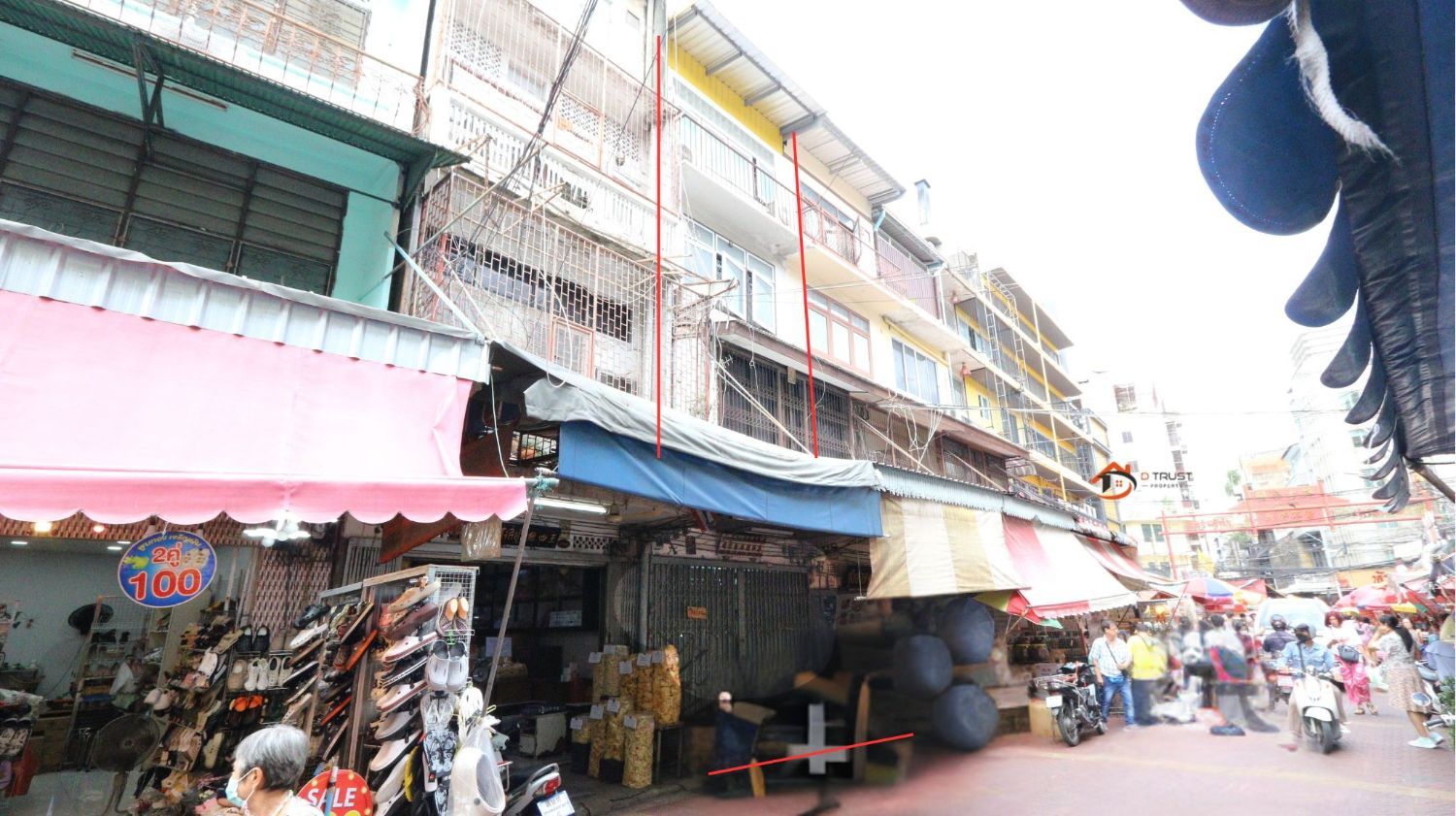 3 Bedrooms Shophouse for sale In Chakkrawat Bangkok
