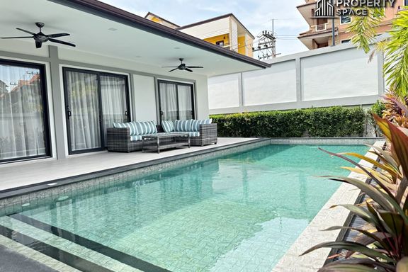 4 Bedrooms Villa for rent In Zensiri Midtown Villas Nong Prue Pattaya