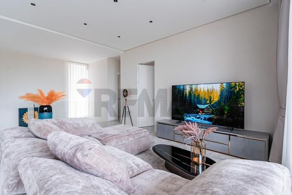 4 Bedrooms Villa for sale In Bo Phut Surat Thani
