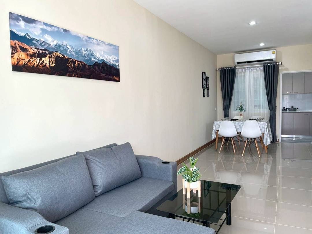 4 Bedroom House For Rent At Golden Town Pattaya
