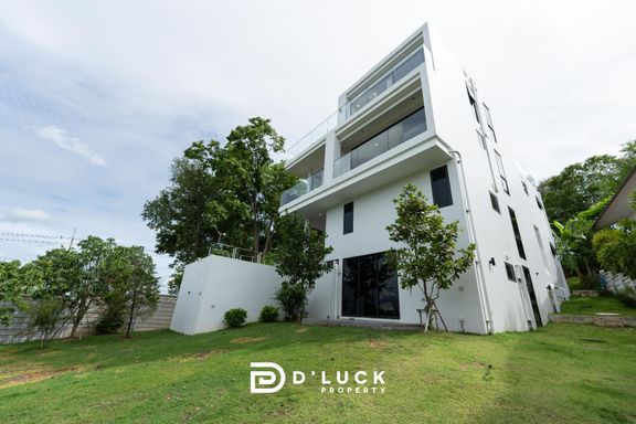 5 Bedrooms House for sale In Pong Pattaya