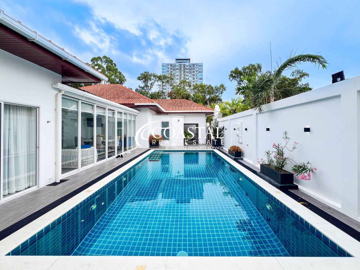 3 Bedrooms House for sale In Majestic Residence Nong Prue Pattaya