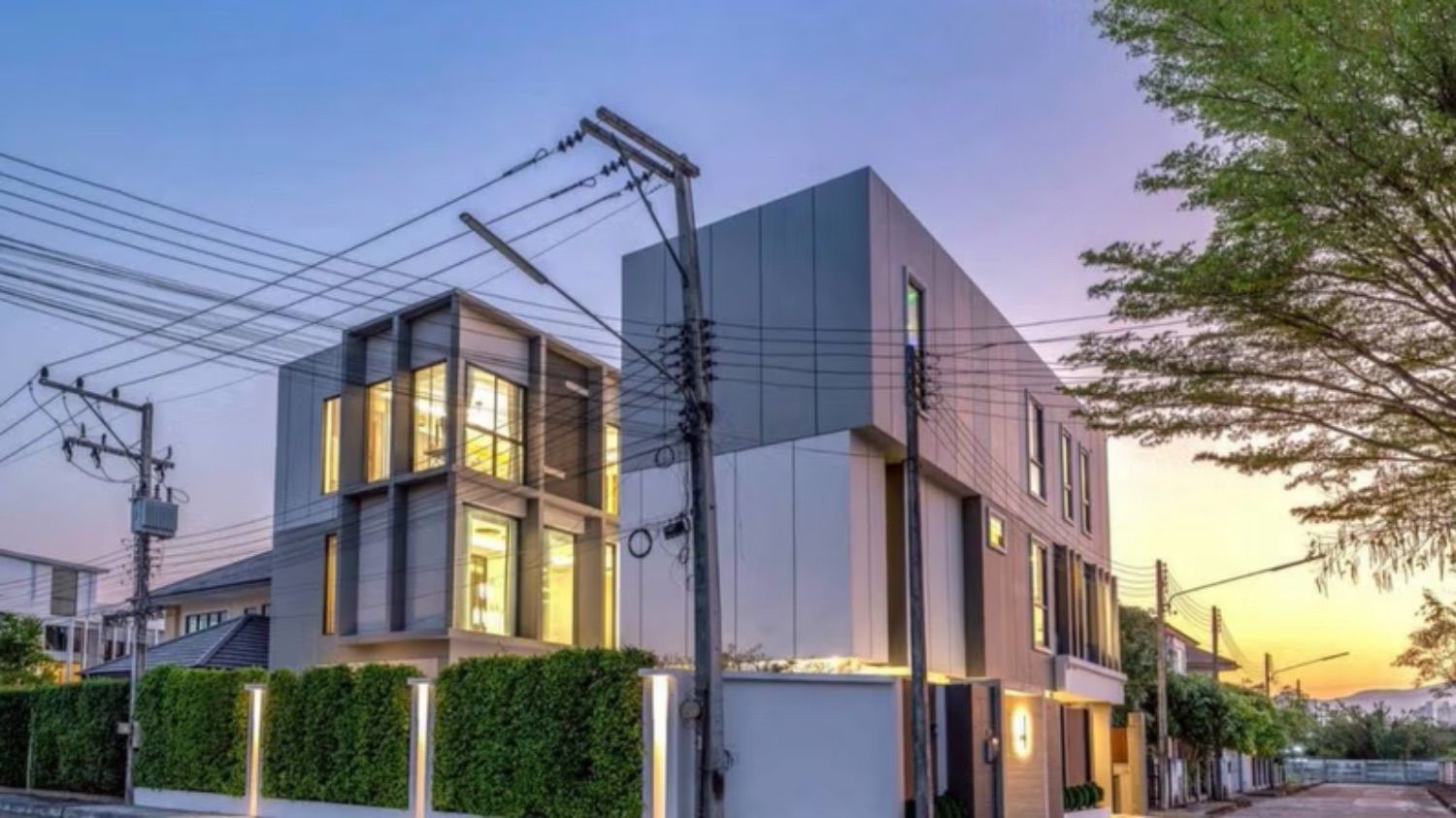 5 Bedroom House For Rent In San Phranet, Chiang Mai